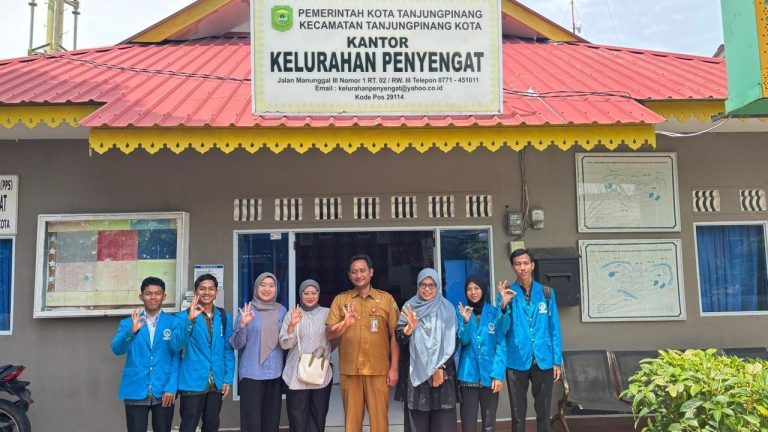 PWK UMRAH Gali Potensi Sosial-Budaya dan Kependudukan Masyarakat Pesisir Tanjungpinang melalui Pengabdian kepada Masyarakat 